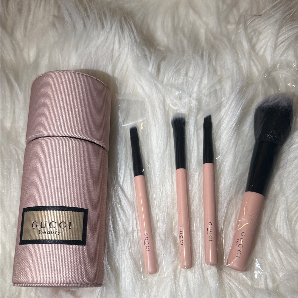 Gucci Pink Travel Makeup Brush Set with Case